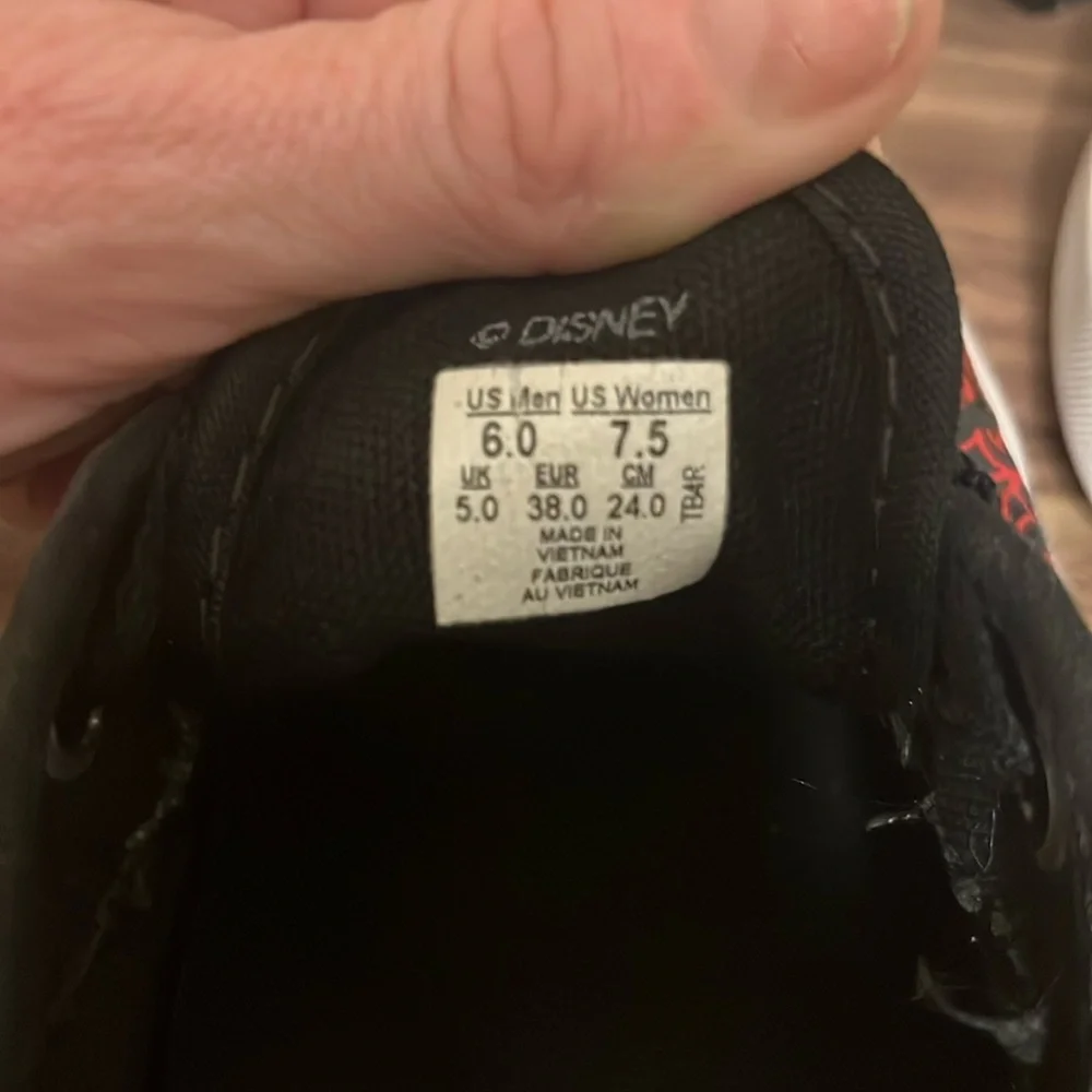 VANS X DISNEY MICKEY MOUSE SNEAKERS - Picture 13 of 16